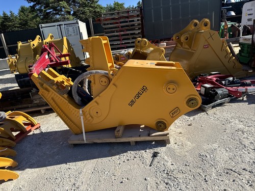 Cat 320 excavator concrete