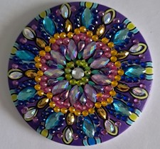 Sparkly round compact mirrors