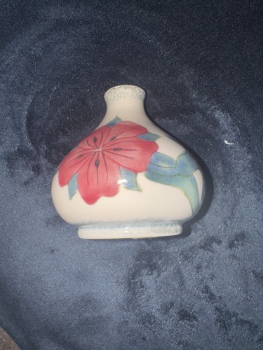 Cobridge stoneware vase - cobridge, the