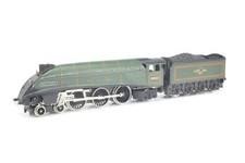 Wrenn OO Gauge W2211 BR Green