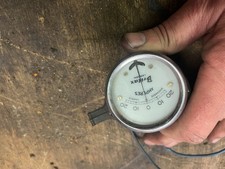 Britax ammeter old car - 20/20, ammeter/old