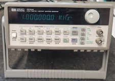 HP 33120A 15MHZ function / Arbitrary waveform generator