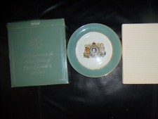 QE II COMMEMORATIVE 9"  -SILVER JUBILEE PLATE 1952-1977 - LTD EDITION - WEDGWOOD