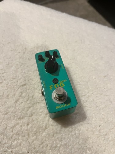 Mooer fog bass fuzz - fuzz, distortion