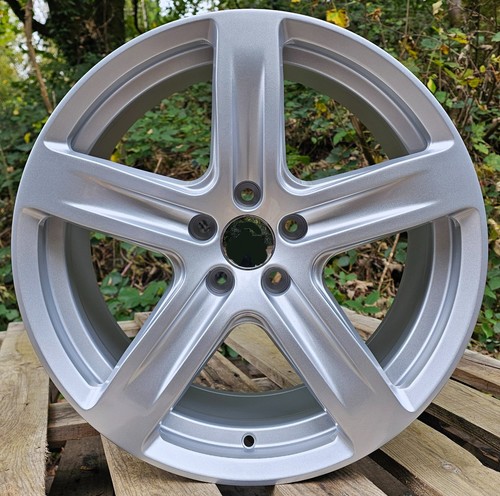 Silver avd alloy wheels - silver, 18"