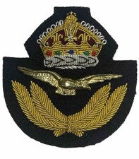 Raf Officers. SD Hat Badge