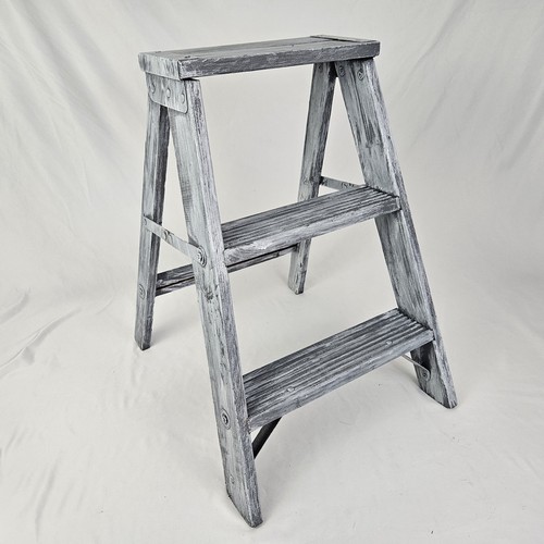 Vintage wooden plant stand - wooden,