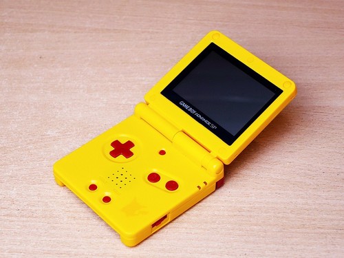 Pokemon center gameboy - center, advance