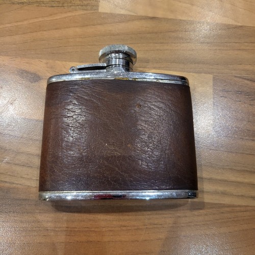 Vintage 4oz hip - hip, flask