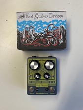 EarthQuaker Devices Gray Channel Dynamic Dirt Doubler