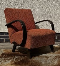 A single Halabala Art Deco