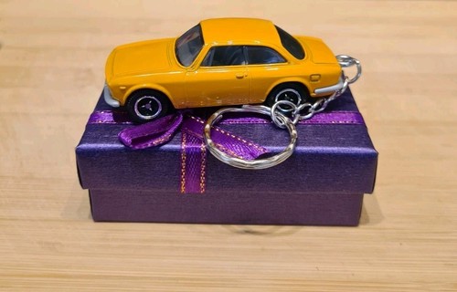 Diecast car 1965 - diecast, romeo