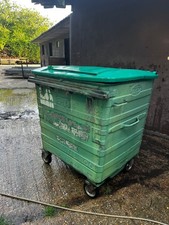 1100 Litre Metal Wheelie Bin Sellers Eurobin in Green with lid