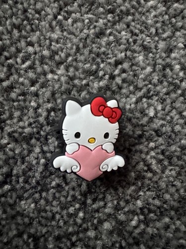 Hello kitty croc - hello, jibbitz