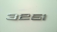 BMW 325 i REAR BOOT SILVER LETTERS 2002 year