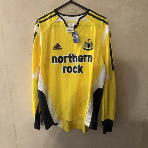 Newcastle united goalkeeper - newcastle,