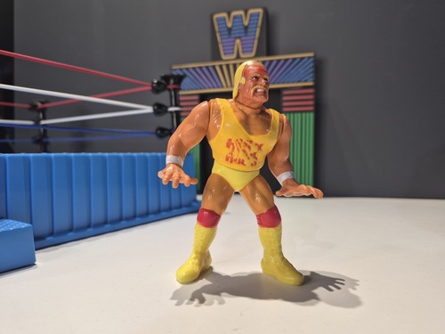 Wwf wwe hasbro - wwe, hogan