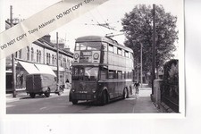 LONDON TRANSPORT - TROLLEY BUS