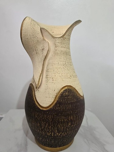 Large textured wave ceramic - wave,
