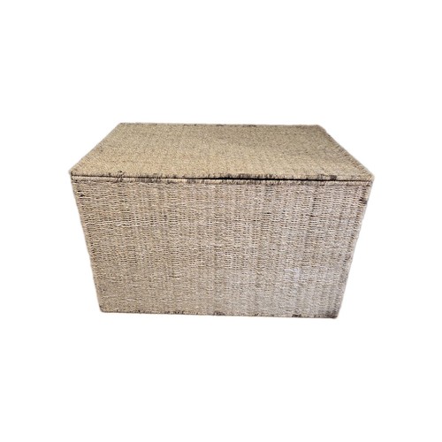 Large vintage wicker natural - large,