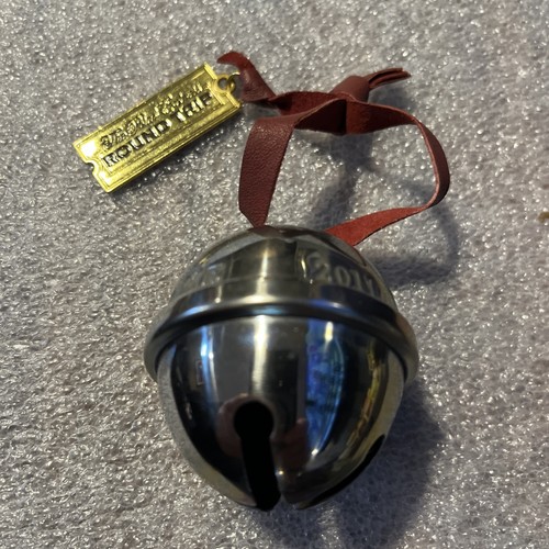 Hallmark ornament 2011 the - 2011,