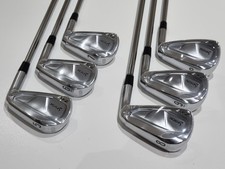 Srixon ZXi7 Iron Set * 5-PW *