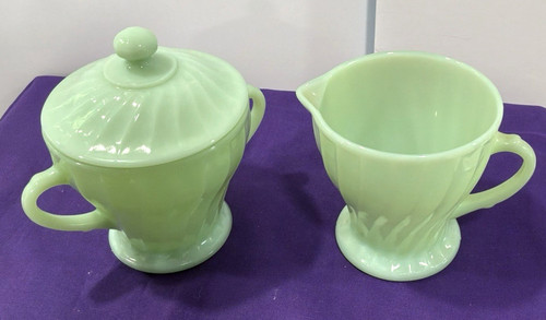 1950 jadeite green shell - green,