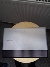 Samsung Laptop RV 520 Lid in good condition , with accessories , plus Bezel