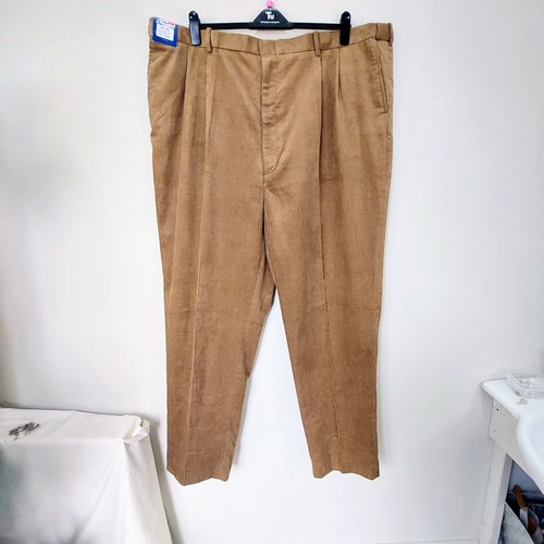 Chums mens bnwt - chums, w50