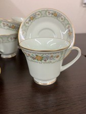 TEN Noritake Medallion 8225