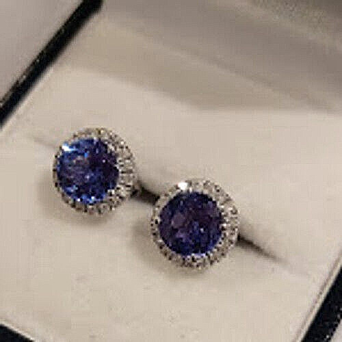 Tanzanite and diamond - and,