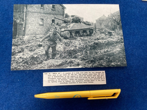 Ww2 photo cutting 1945 british - cutting,
