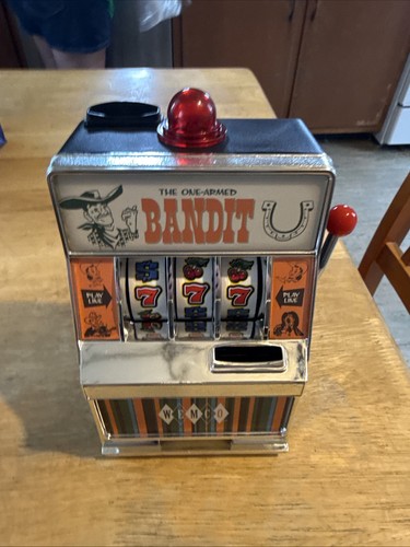 Wemco slot machine one armed - slot,