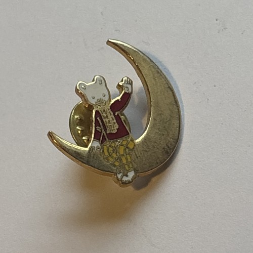 Rupert bear moon metal - metal, badge.