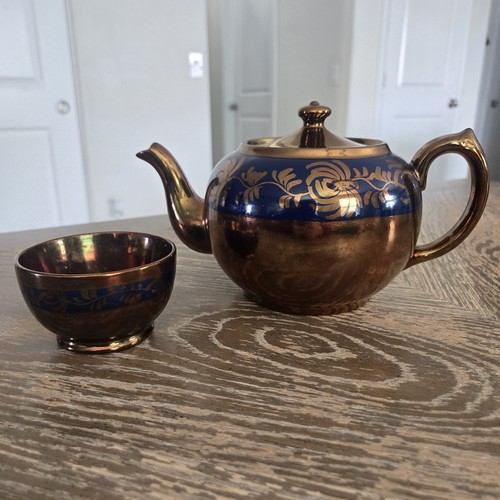 Vintage copper luster teapot - copper,