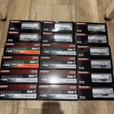 Rake 18x Revolution Trains