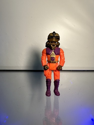 Hondo maclean with - m.a.s.k.,