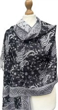 Pashmina  Paisley Floral