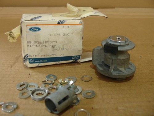 4175210 tailgate boot - boot, lock