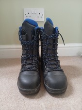 Haix Protective Chainsaw Boots size 5 Worn once, very good condition 