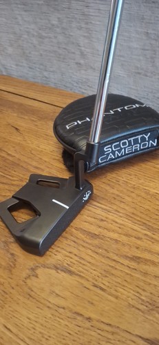 Scotty cameron phantom black - scotty,