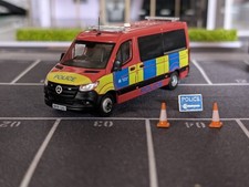 Era Car Mercedes-Benz Sprinter Metropolitan Police Model Van - 1:64 Scale