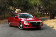 Honda Accord Touring Hybrid