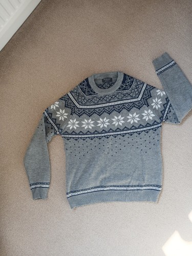 Warm festive jumper - warm,