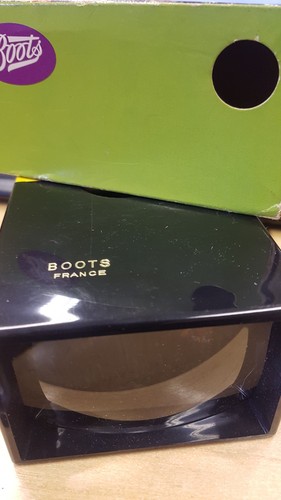 Vintage boots 2000 viewer - boots,