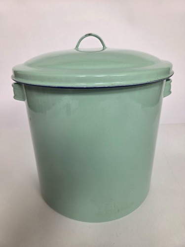 Vtg round green - vtg, bread