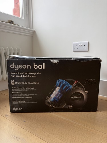 Dyson dc49 vacuum cleaner - dyson,