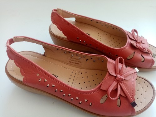 Brand new size - 41, salmon