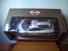 1/18 UT/MINICHAMPS 530 133180 McLAREN F1 ROADCAR IN SILVER