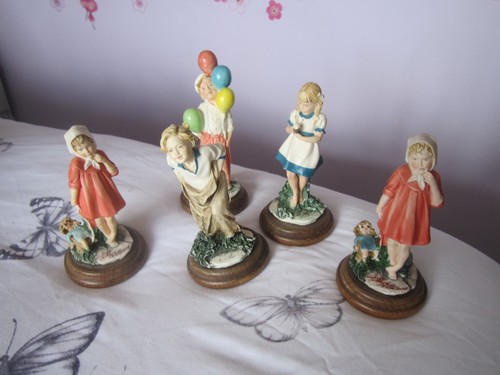 Group small vittorio - group,